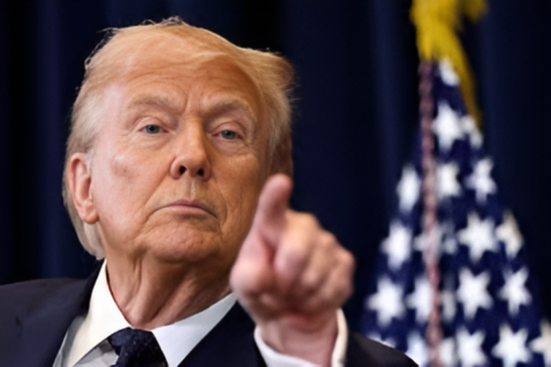 Trump, presidente dos EUA, apontando o dedo com cara brava