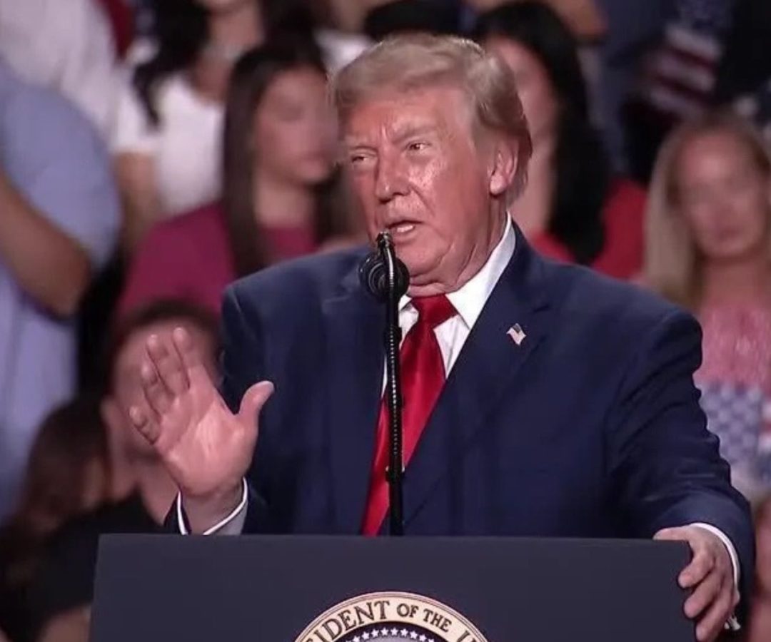 Trump critica democratas