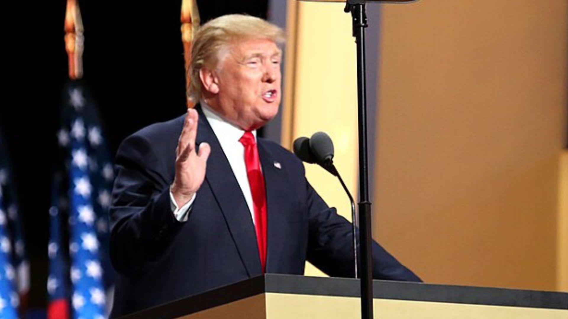 Trump diz que bombardeios contra o Irã serão maiores
