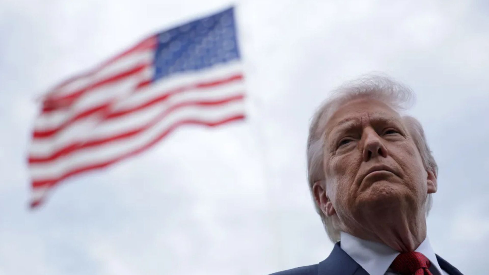Trump se reúne com líderes