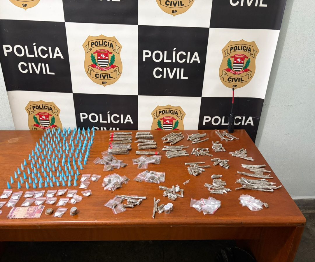 Polícia apreende cocaína, maconha e dinheiro durante operação no Jabaquara em Santos