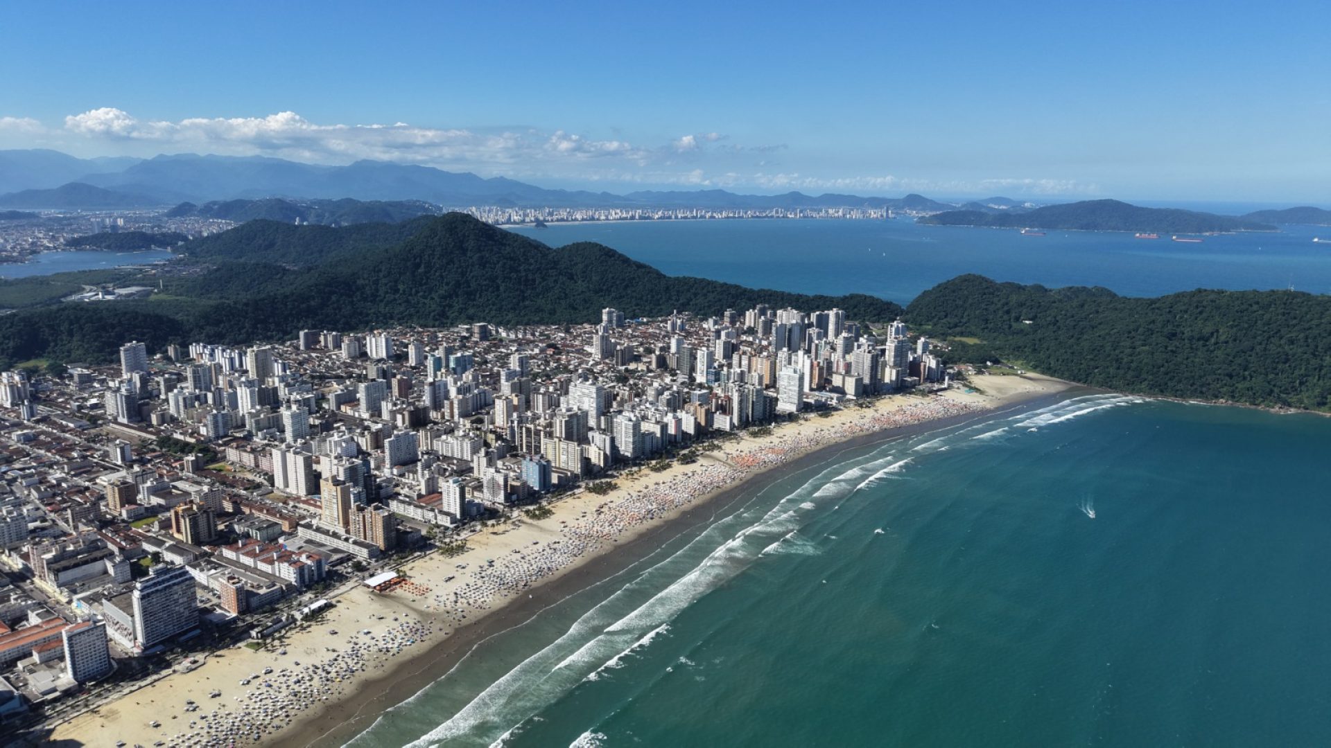Shopping Pátio Aviação promove exposição “Praias do Litoral Paulista” durante o mês de agosto