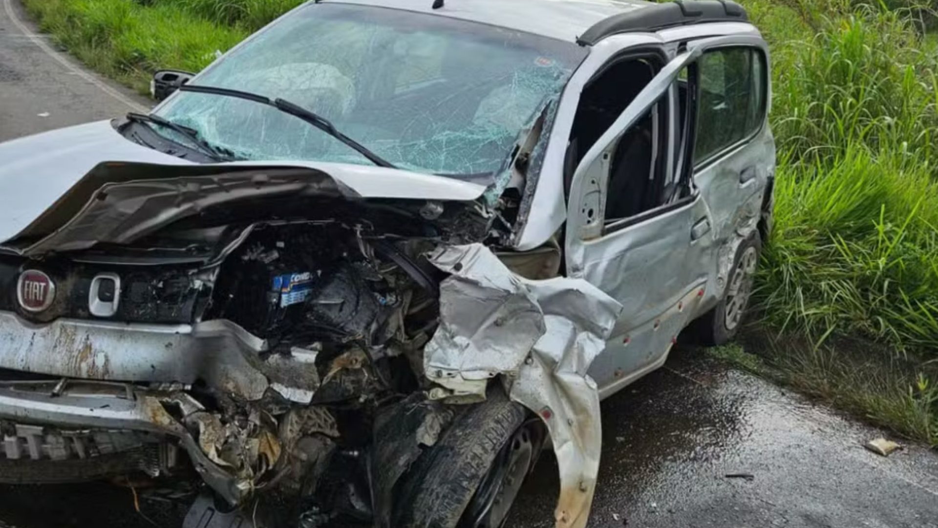 acidente na MG-353 em Juiz de Fora