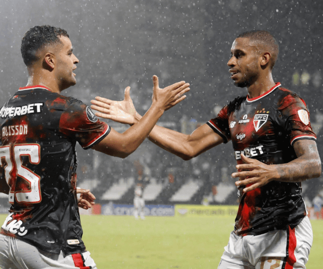 O São Paulo visitou o Libertad no Estádio Hernando Siles pela Libertadores e conseguiu a vitória com gols de Lucas Ferreira e de André Silva.