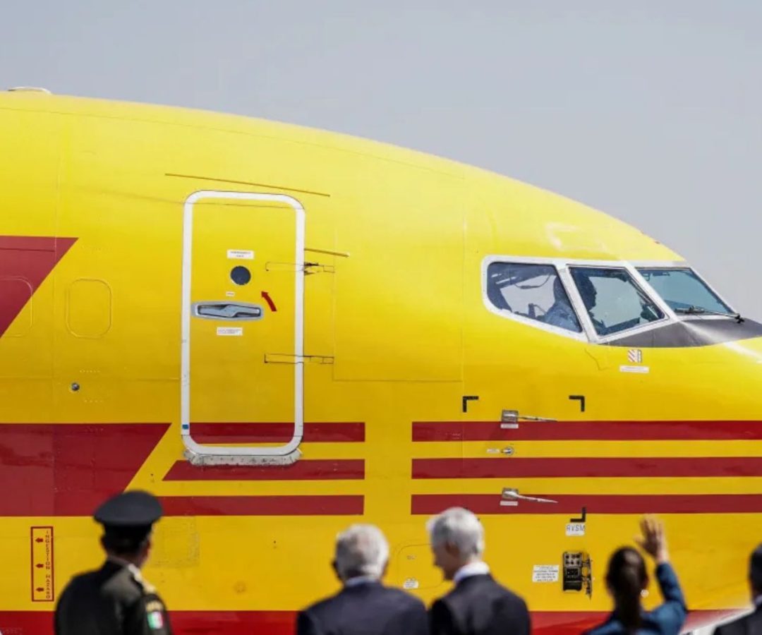 avião da DHL