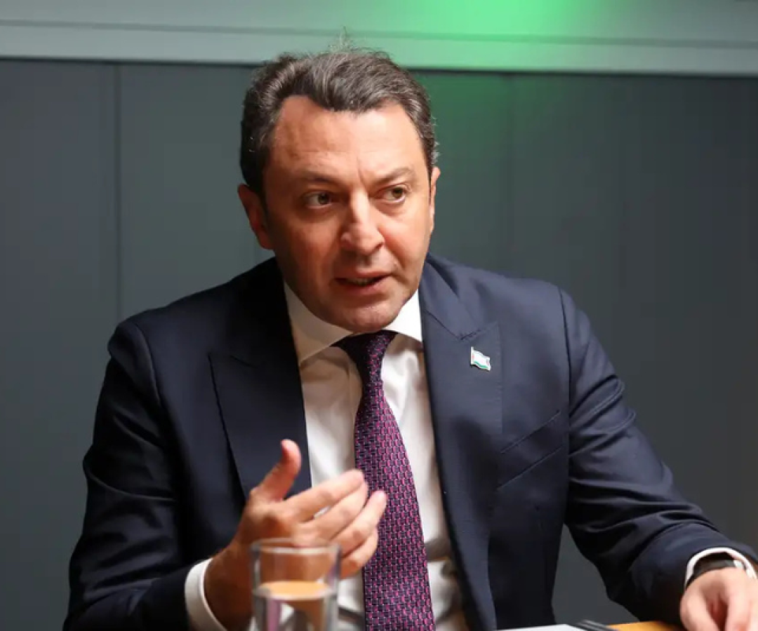 O governo do Azerbaijão vai oferecer bolsas de estudos a estudantes brasileiros para diferentes campos de pesquisa, da graduação ao mestrado.