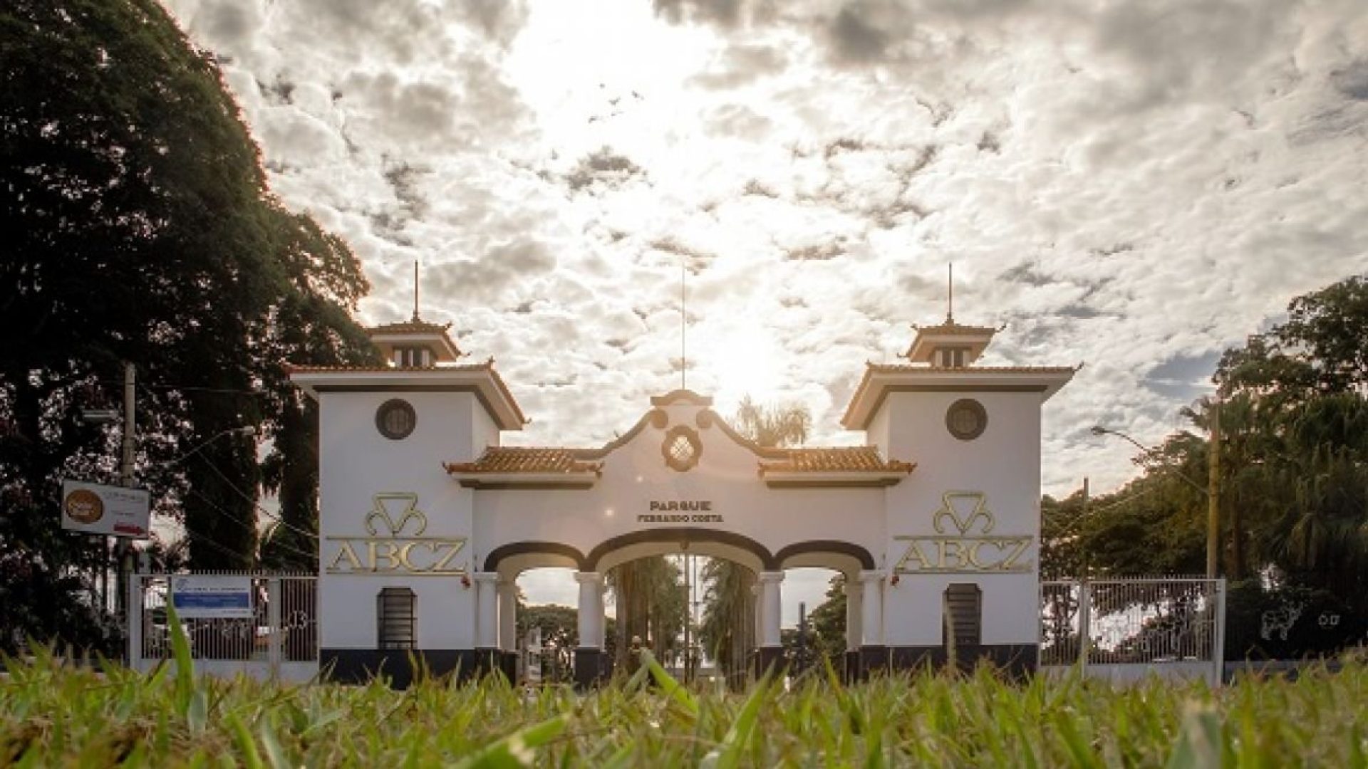 bf98b9a2620d3eed712cdd8d440dde88