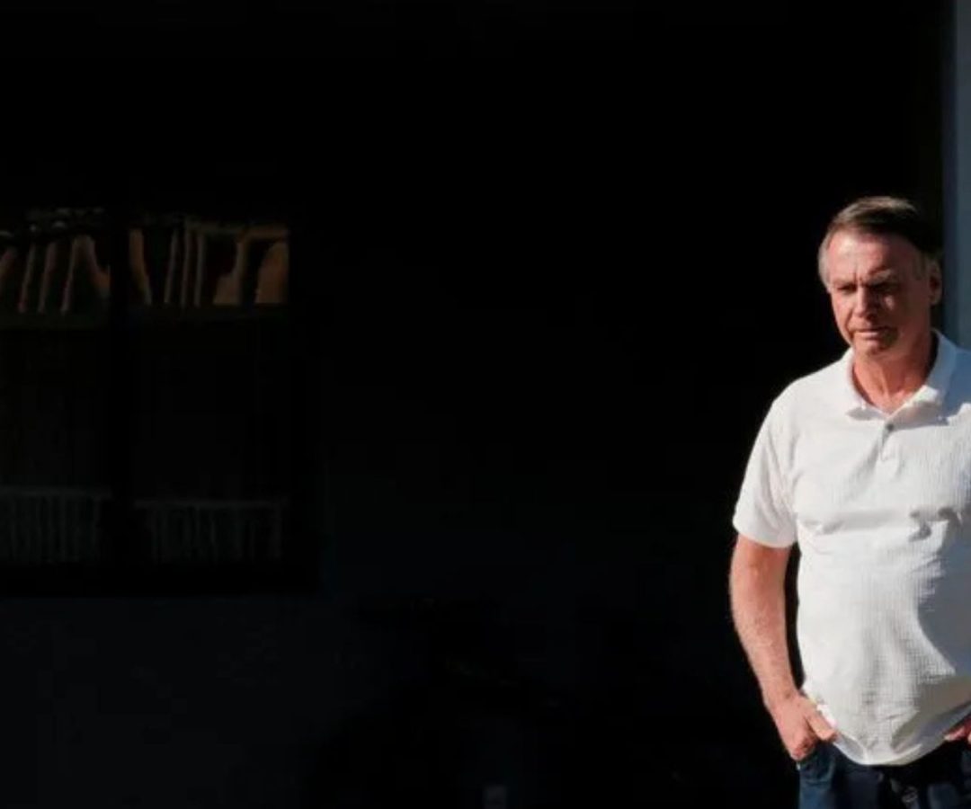 bolsonaristas criticam moraes