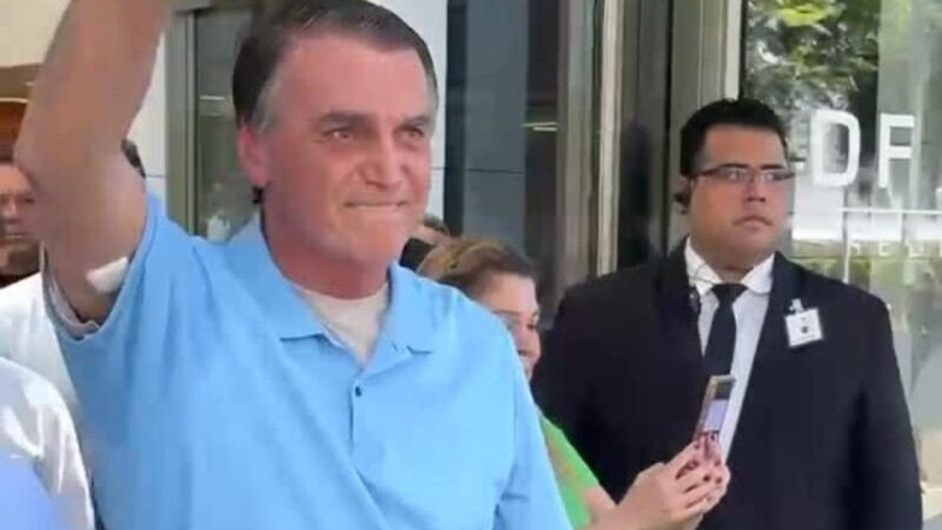 bolsonaro-recebe-alta