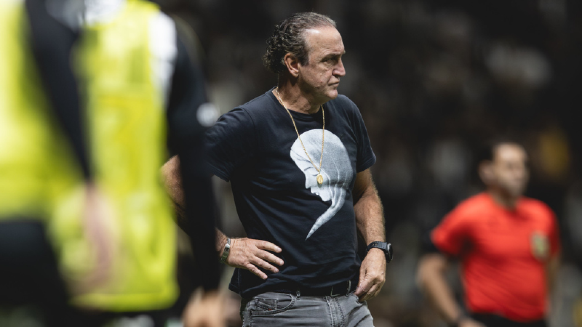 O Atlético-MG vive dias de tensão após perder para o Cruzeiro por 2 a 0, na Arena MRV, pela Copa do Brasil. A diretoria se reuniu...