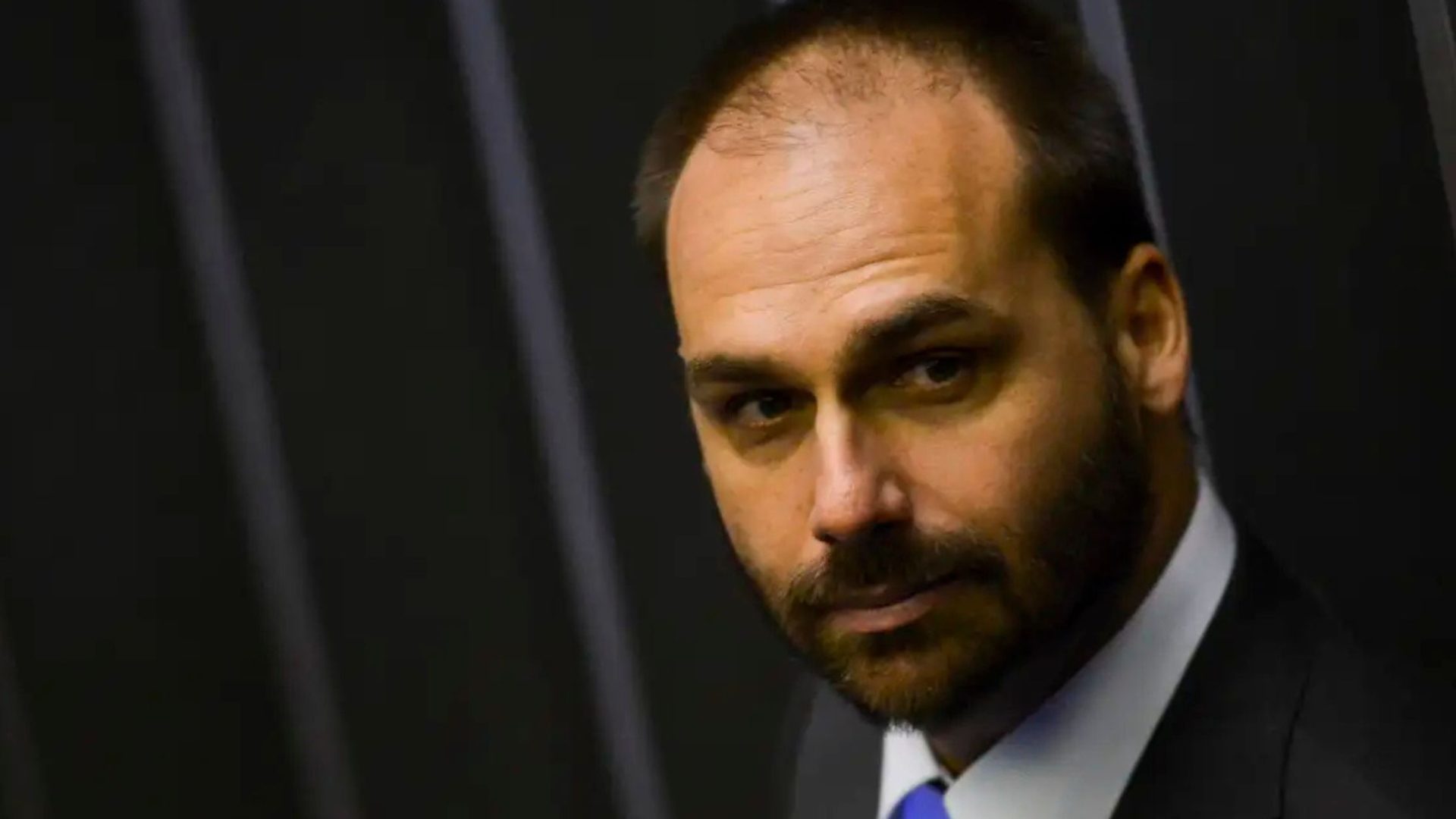 demissão de Eduardo Bolsonaro