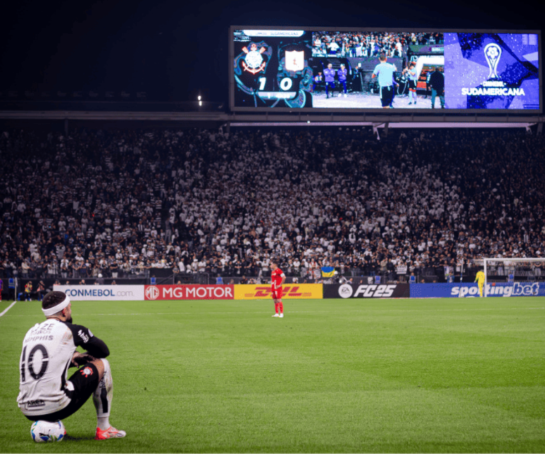 Nesta terça-feira (6) o Corinthians recebeu o América de Cali na Neo Química Arena e ficou no empate com a equipe colombiana, em 1 a 1.