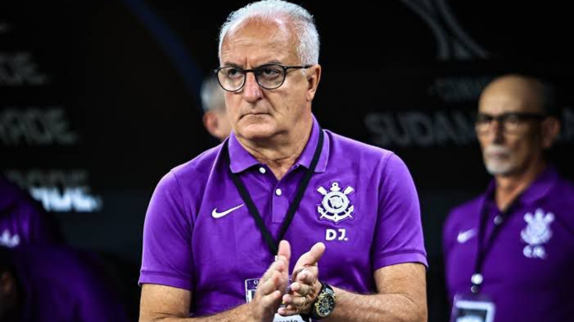 Dorival Júnior chegou a 26 jogos pelo Corinthians e alcançou a marca de Ramón Díaz na temporada. A coincidência nos números expõe...