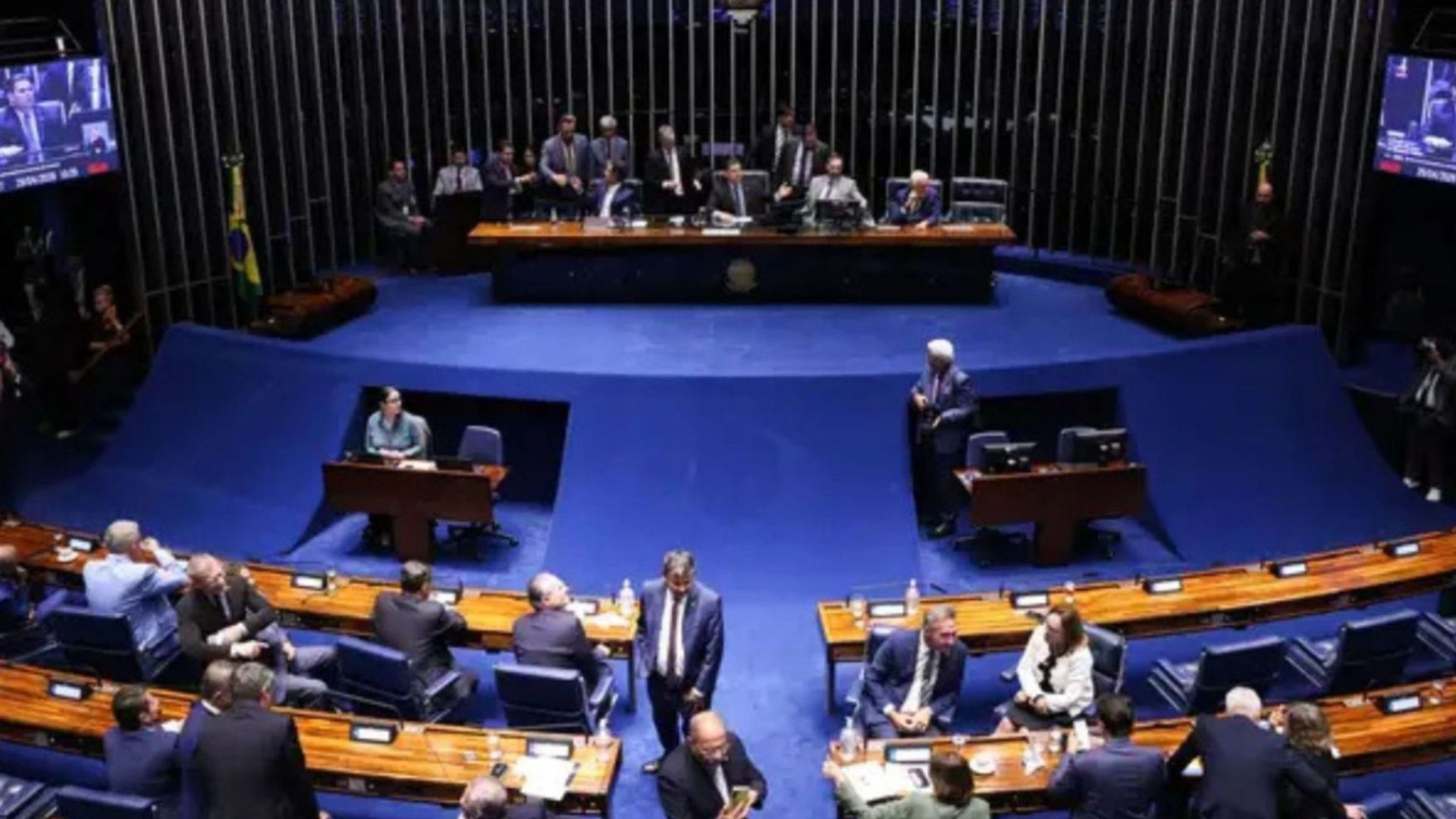 PEC da escala 6x1