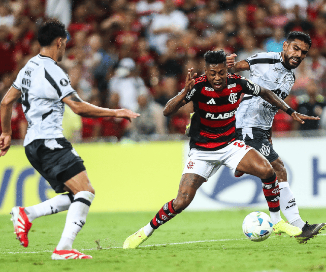 Jogando em casa, o Flamengo perdeu para o Central Córdoba (Argentina) na segunda rodada da fase de grupos da Copa Conmebol Libertadores.