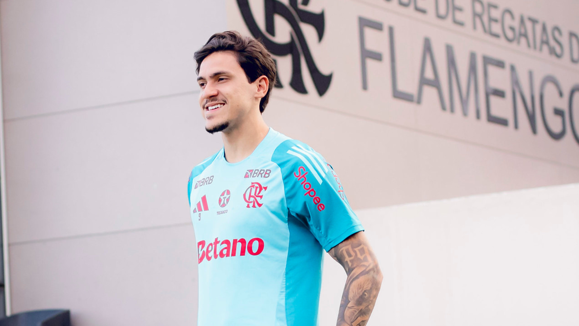 Flamengo e Estudiantes iniciam nesta quinta-feira, às 21h30, no Maracanã, a disputa por uma vaga nas semifinais da Libertadores.