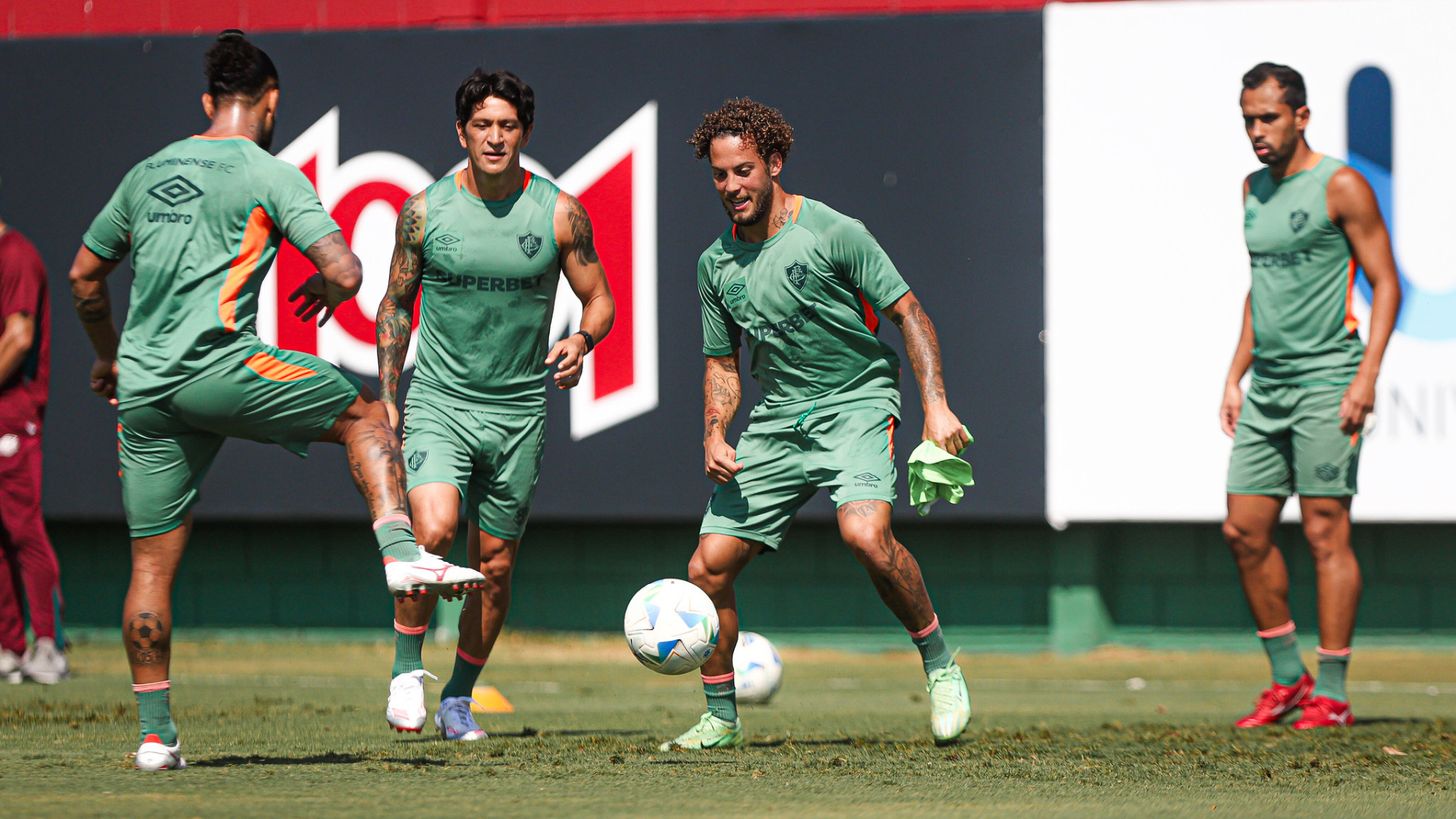 Lanús e Fluminense se enfrentam nesta terça-feira, às 21h30, no Estádio Ciudad de Lanús, em Buenos Aires, pelo jogo de ida das quartas de...