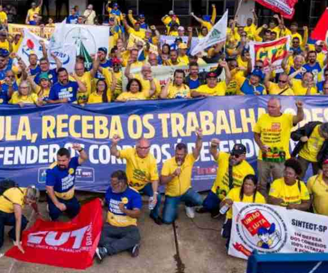 foto correios 12 12 25