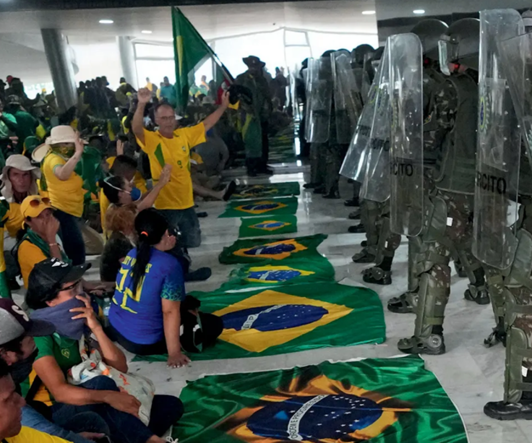 foto cupula pm 30 11 25