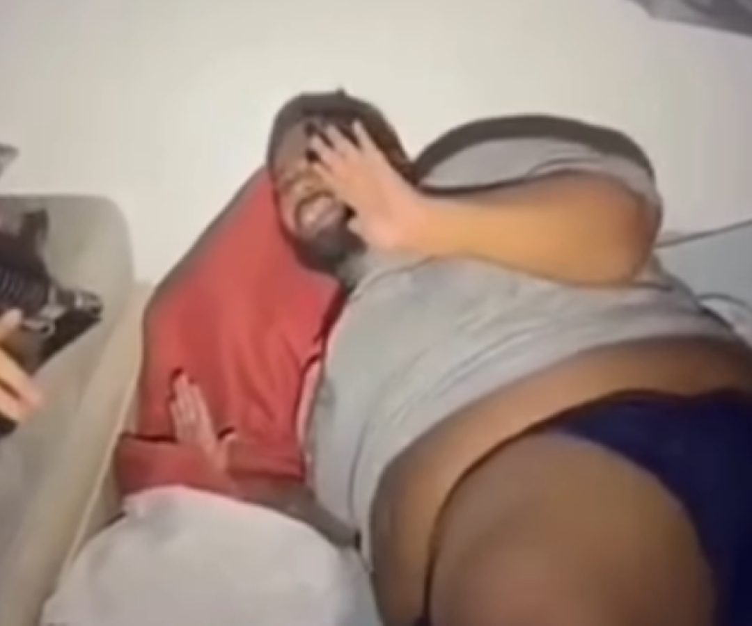 foto dino preso 20 02 26