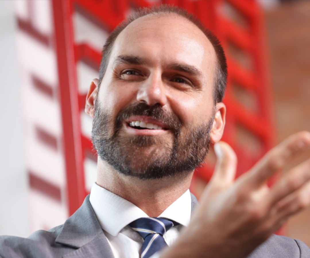 foto eduardo bolsonaro 26 11 25