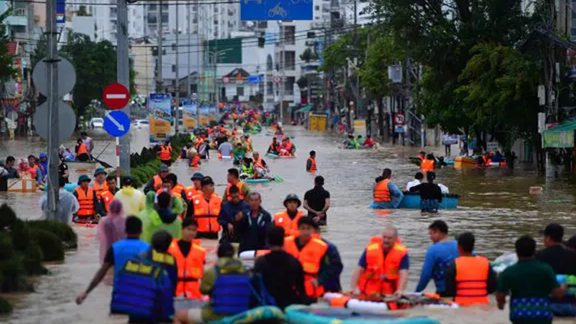 foto enchente vietnan 24 11 25