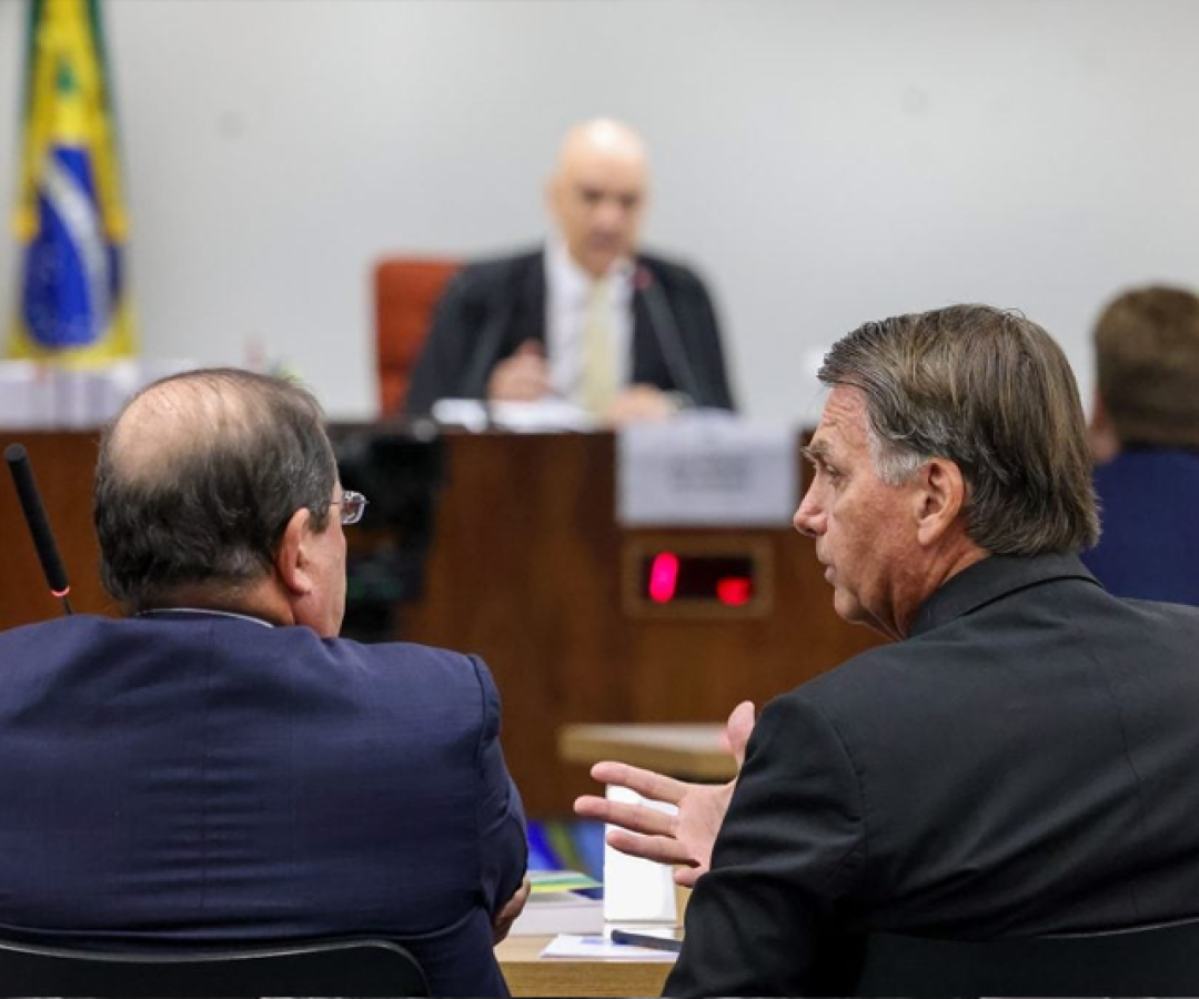 foto julgamento bolsonaro