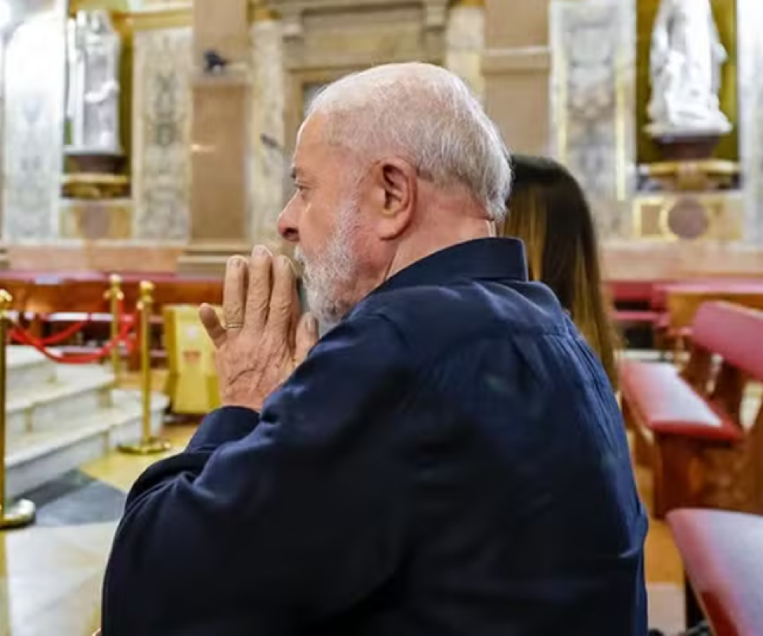foto lula basilica 05 10 25