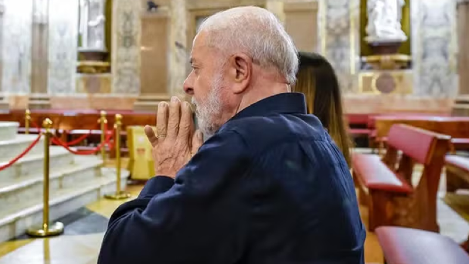 foto lula basilica 05 10 25