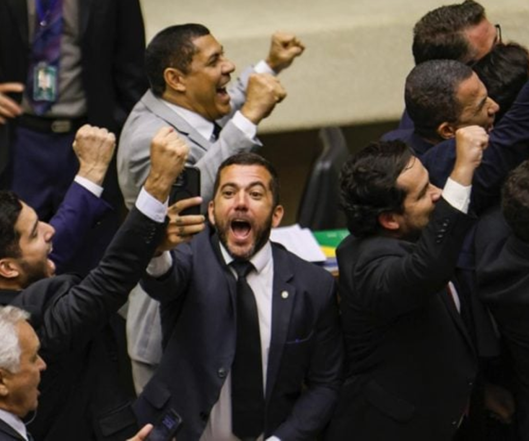 foto pl aprovada 19 11 25