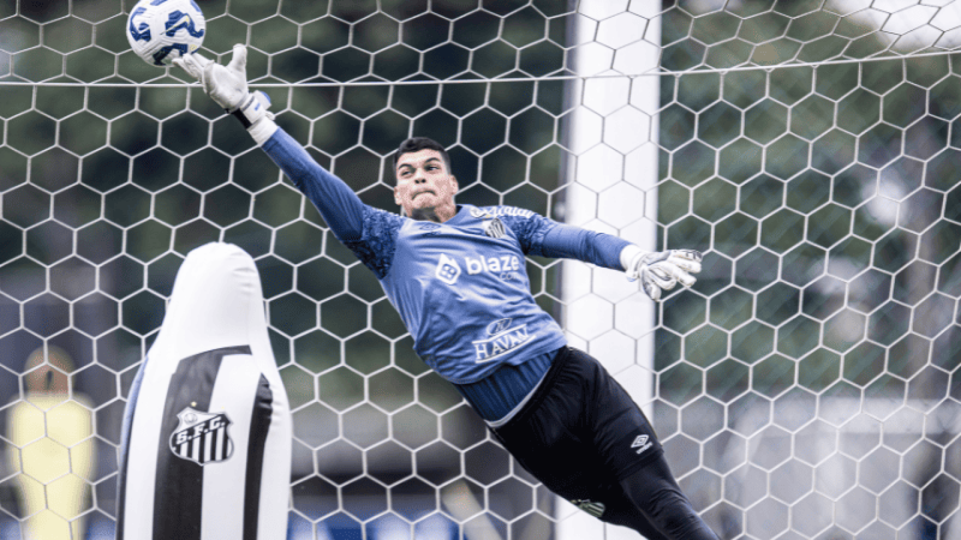 O Campeonato Brasileiro de 2025 segue com a sua terceira rodada e promete embates de qualidade de norte a sul do país.