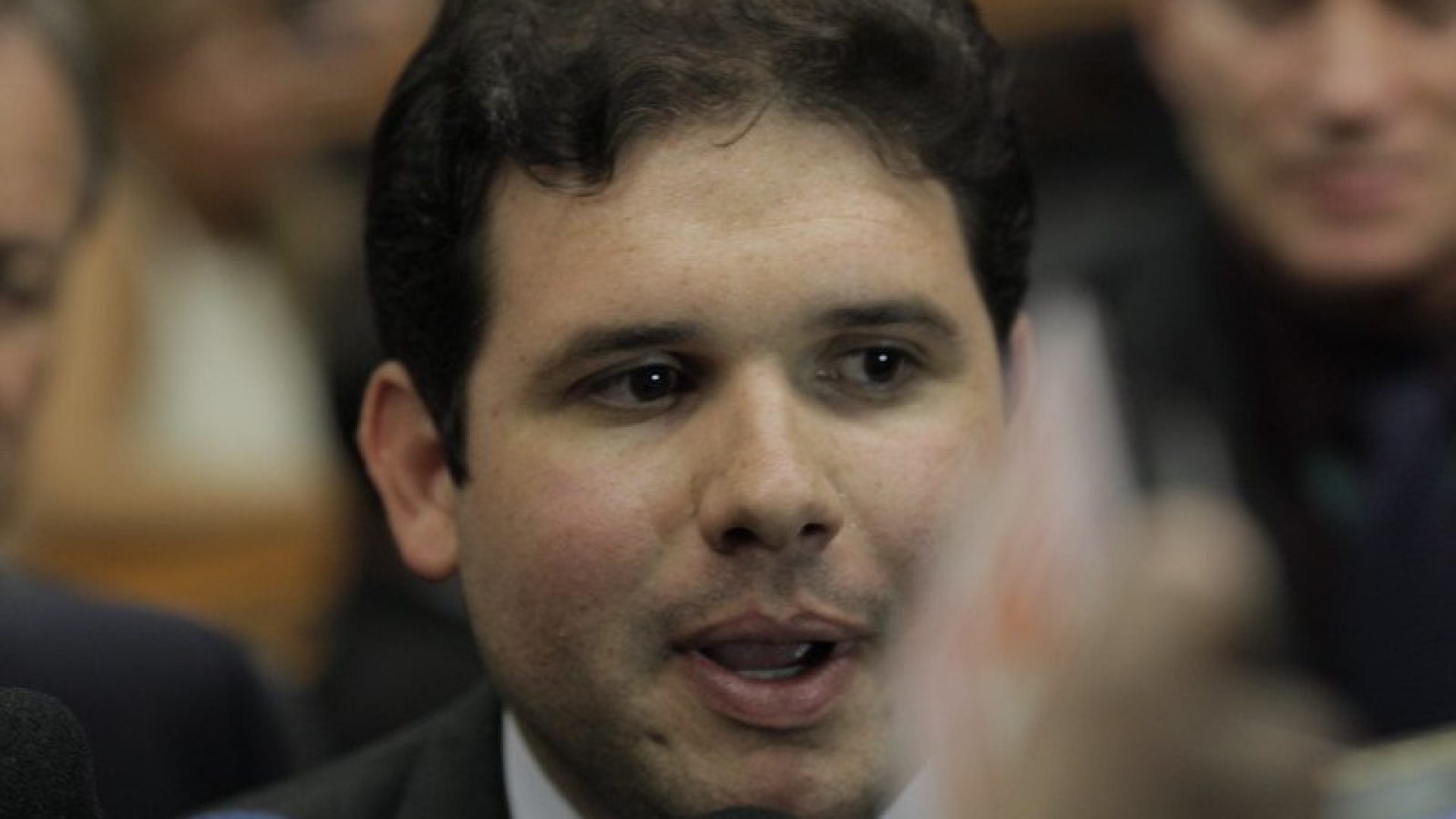 hugo-motta-ir-ate-5-consenso