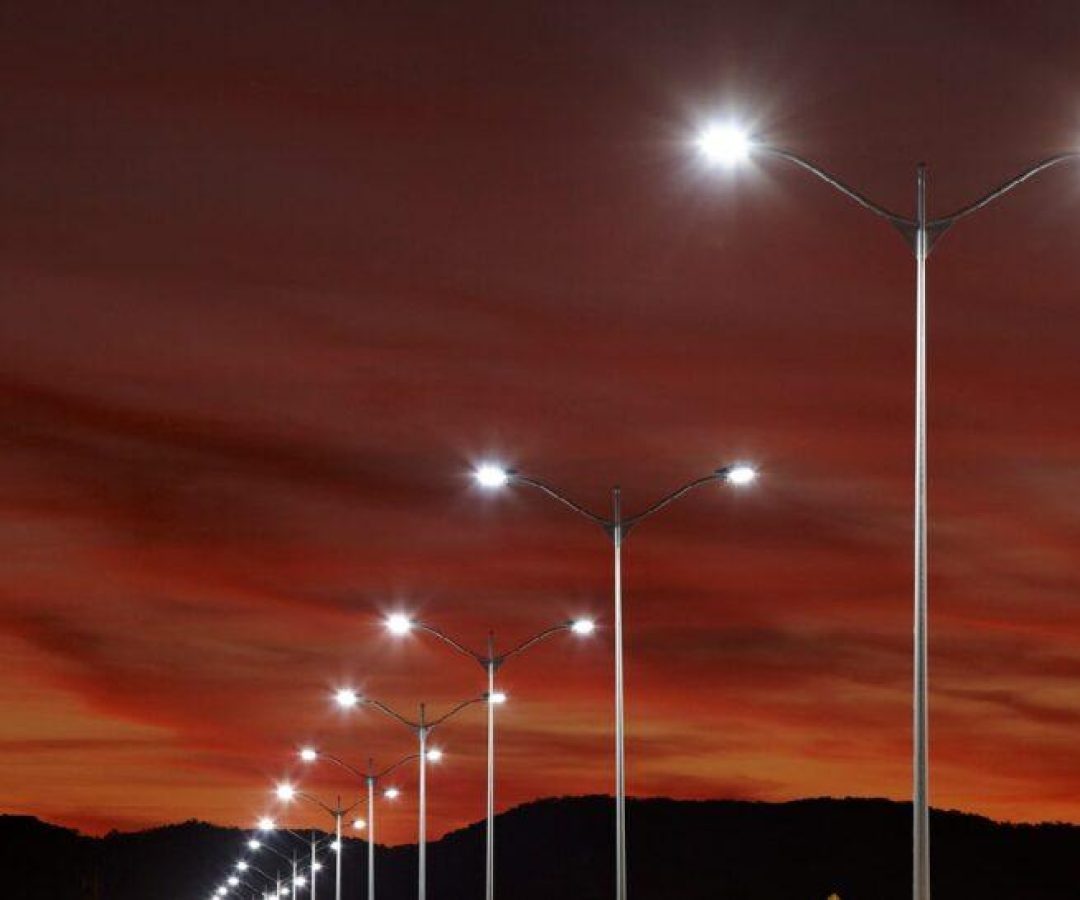 Distrito Industrial III recebe 240 novos pontos de iluminação em Uberaba