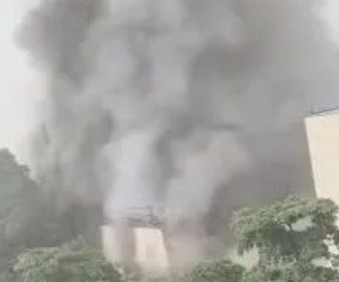 incêndio em fábrica têxtil