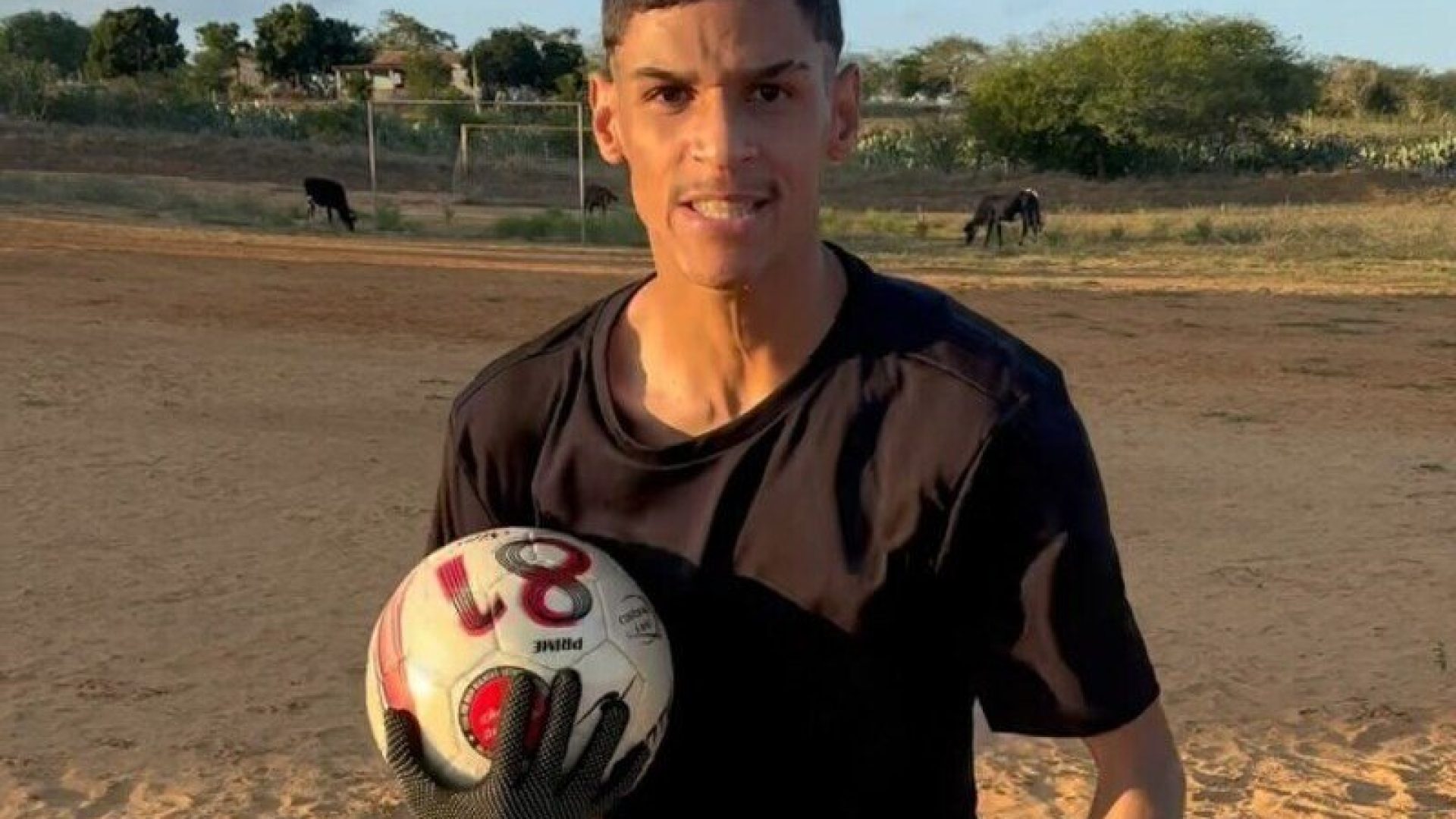 luva-de-pedreiro-perde-processo