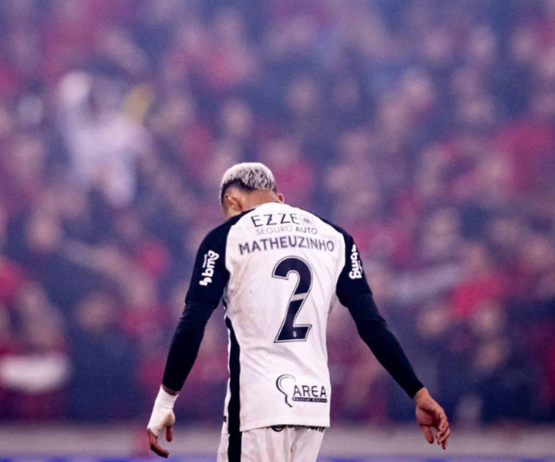 O Corinthians venceu o Athletico-PR por 1 a 0 fora de casa pela Copa do Brasil, mas o triunfo veio acompanhado de uma preocupação.