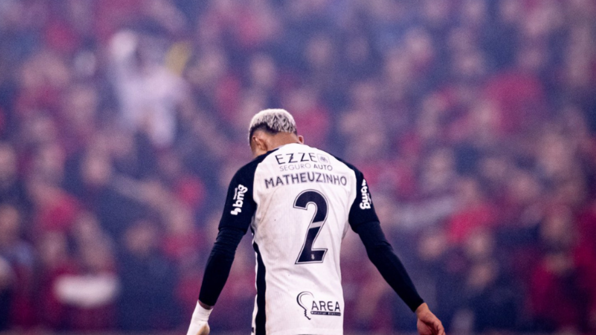 O Corinthians venceu o Athletico-PR por 1 a 0 fora de casa pela Copa do Brasil, mas o triunfo veio acompanhado de uma preocupação.