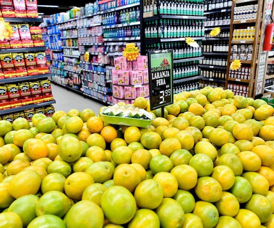 mercado-preve-alta-selic