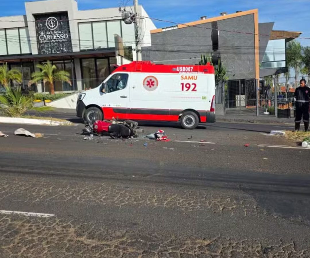 motociclista arremessado em Uberlândia