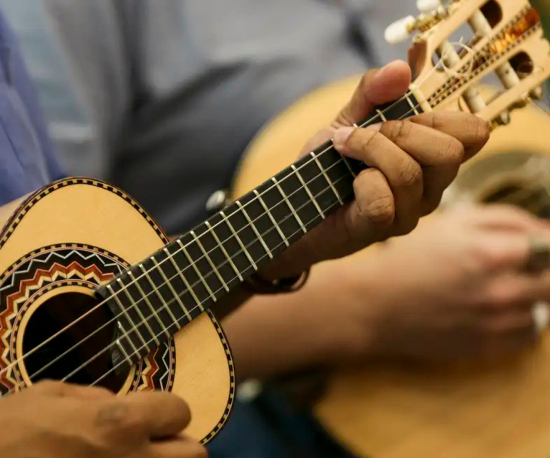 Ícones da cultura nacional, Pixinguinha e Lupicínio Rodrigues são oficialmente patronos da Música Popular Brasileira (MPB).  A lei que...