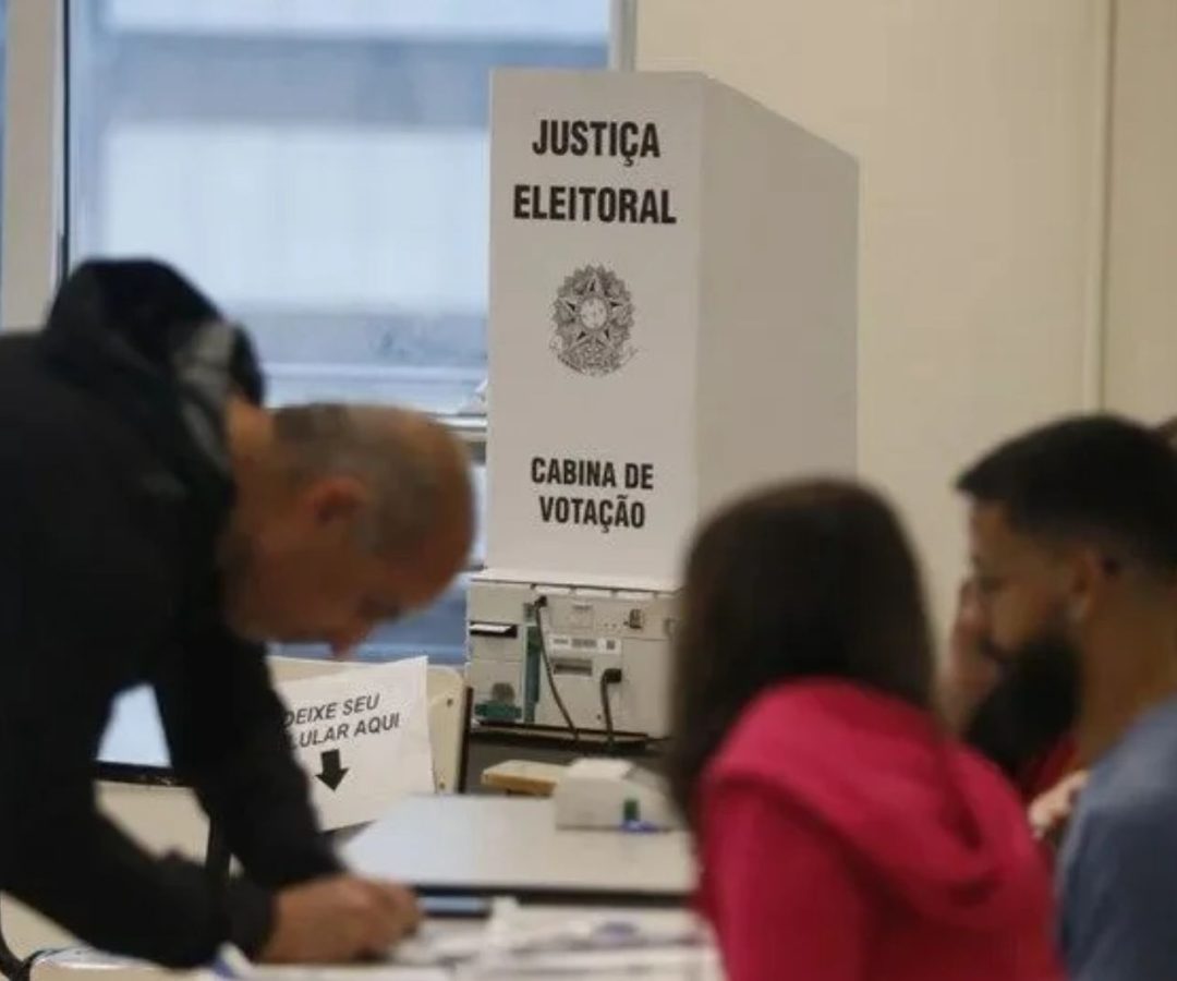 não votar nem justificar