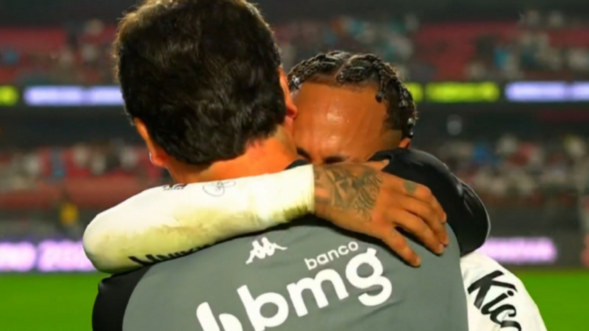 Neymar vive dias intensos no Santos. Após a goleada sofrida por 6 a 0 diante do Vasco, no Morumbis, pela 20ª rodada, o camisa 10...