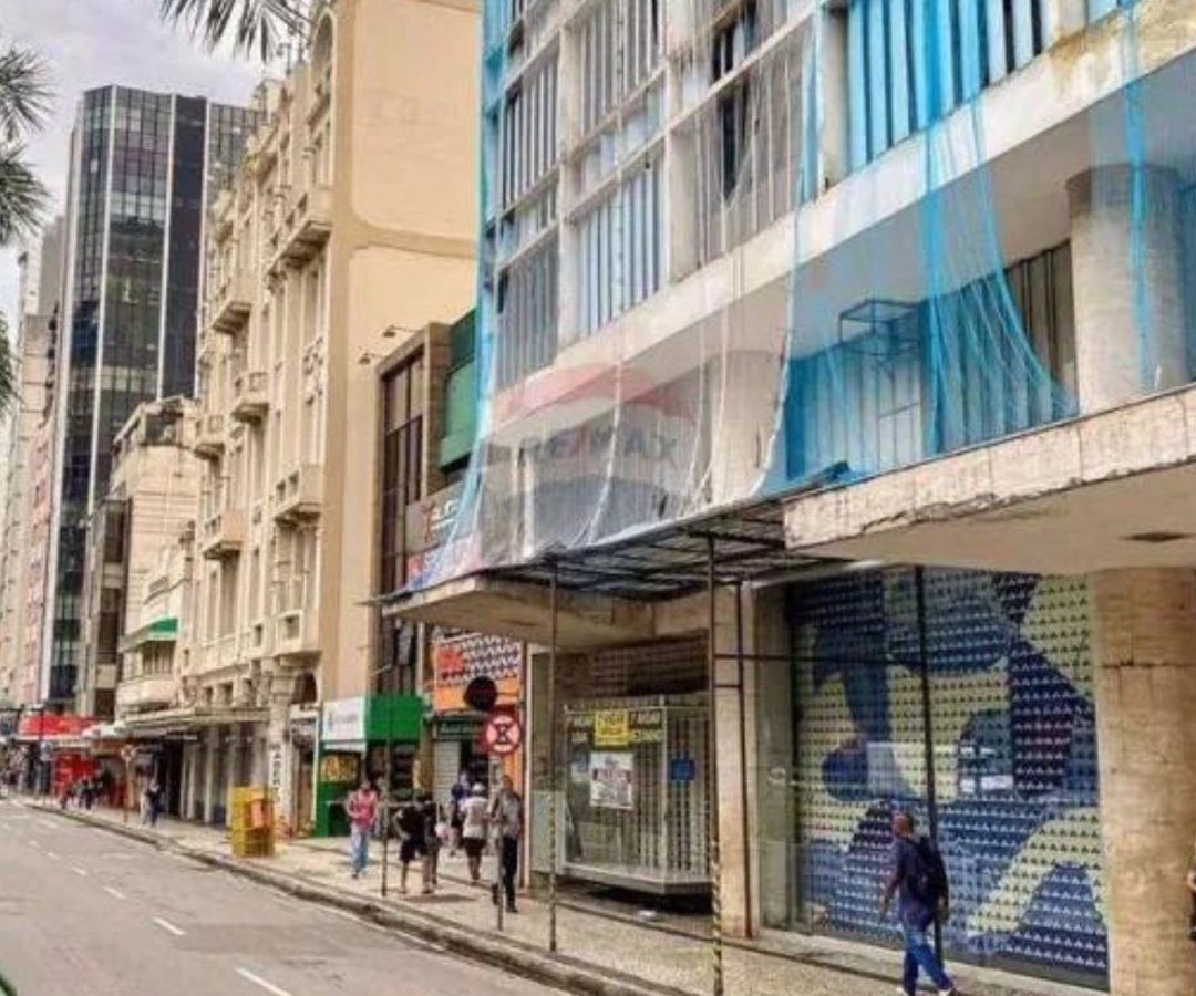 o que abre e fecha em Juiz de Fora