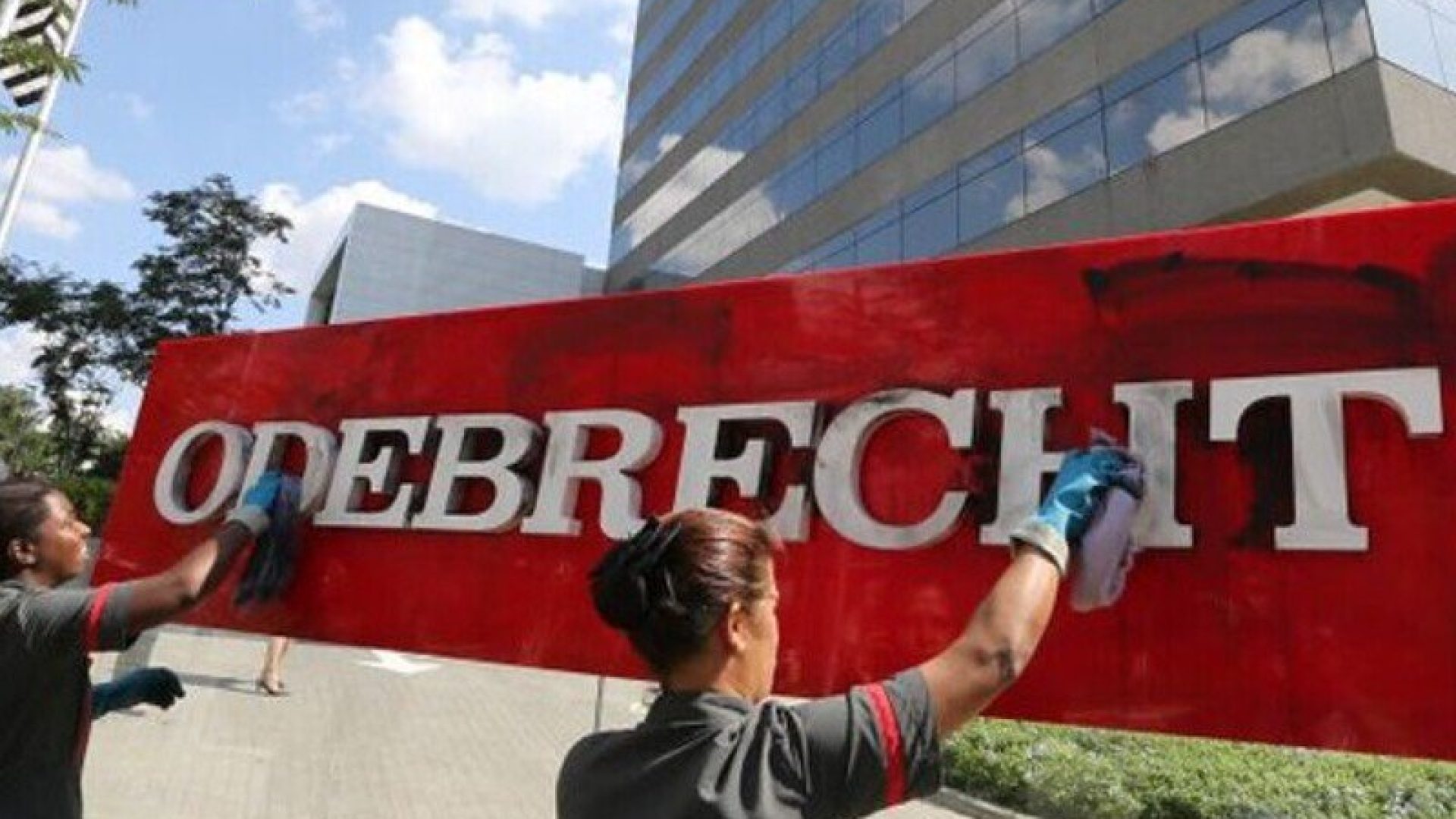 odebrecht-retoma-nome-original