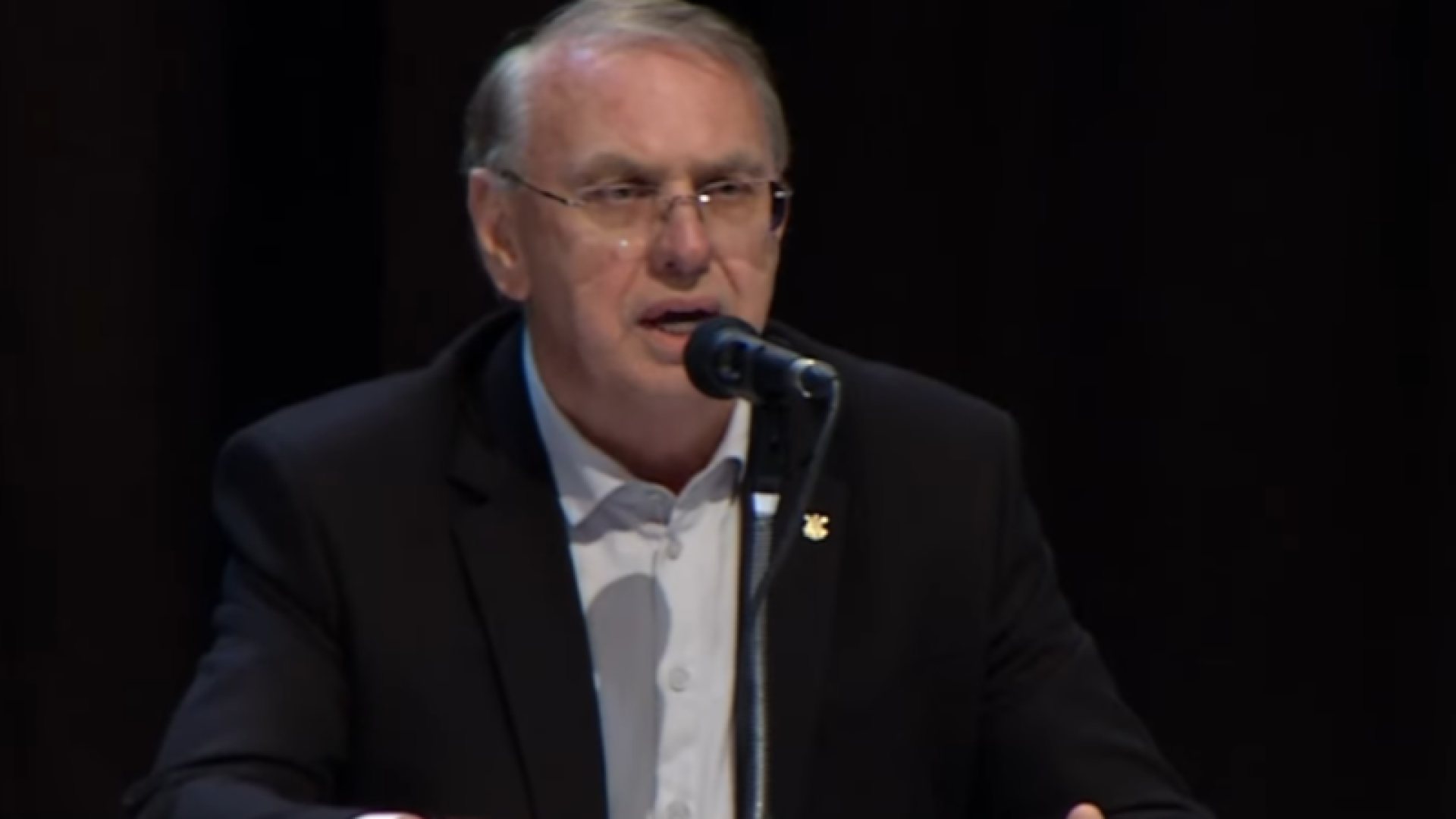 Osmar Stabile foi eleito presidente do Corinthians na noite desta segunda-feira (25) e comandará o clube até o fim de 2026.