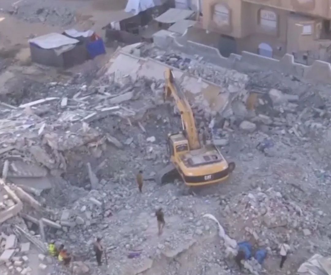 prédio desaba em Gaza