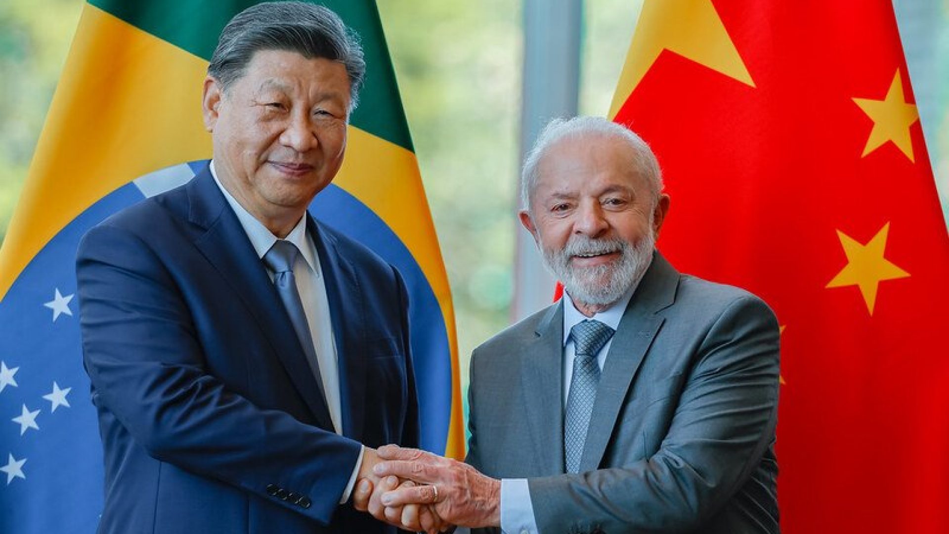 presidente-inicia-viagens-a-russia-e-china