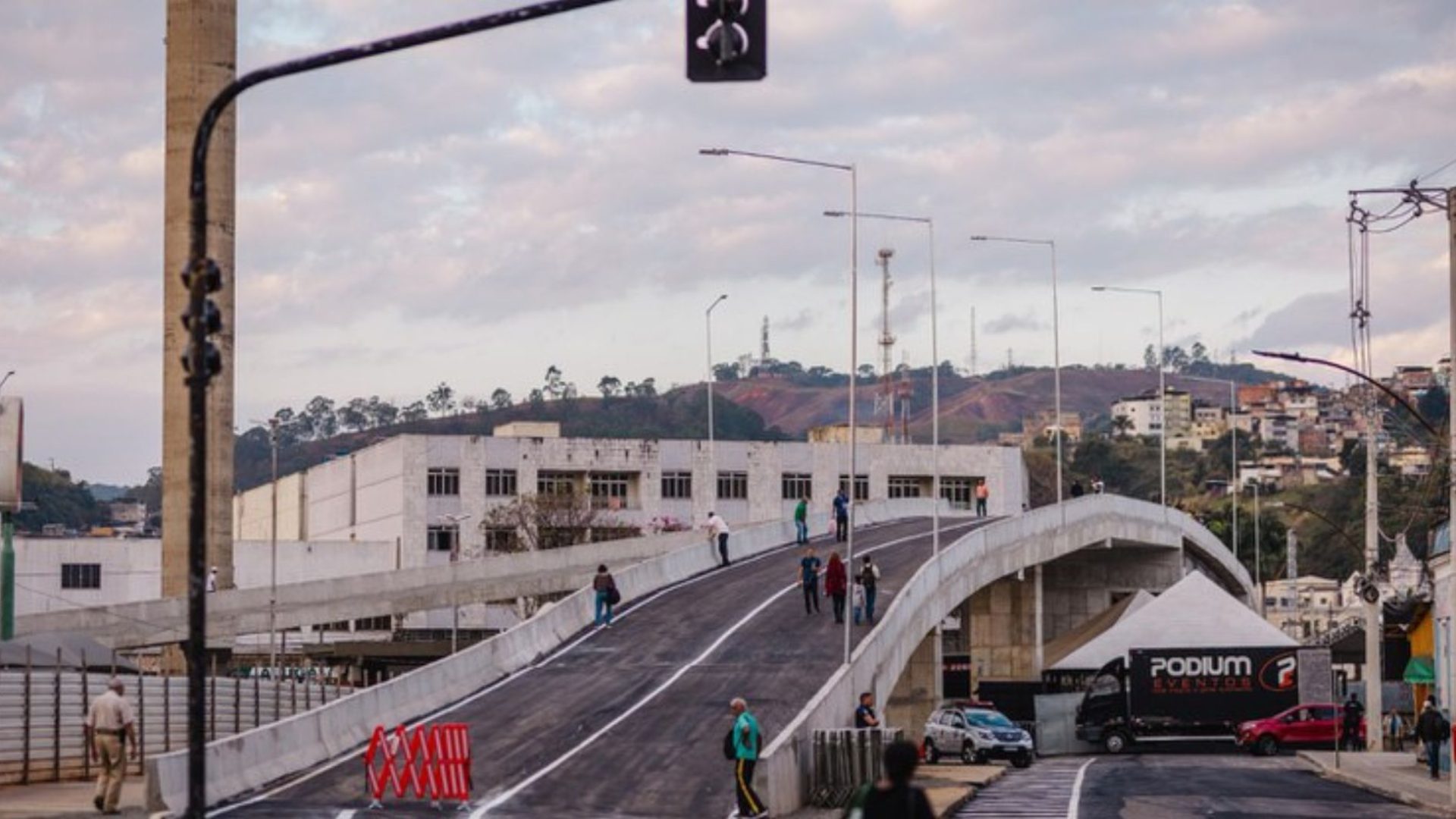 protesto no Viaduto Roza Cabinda