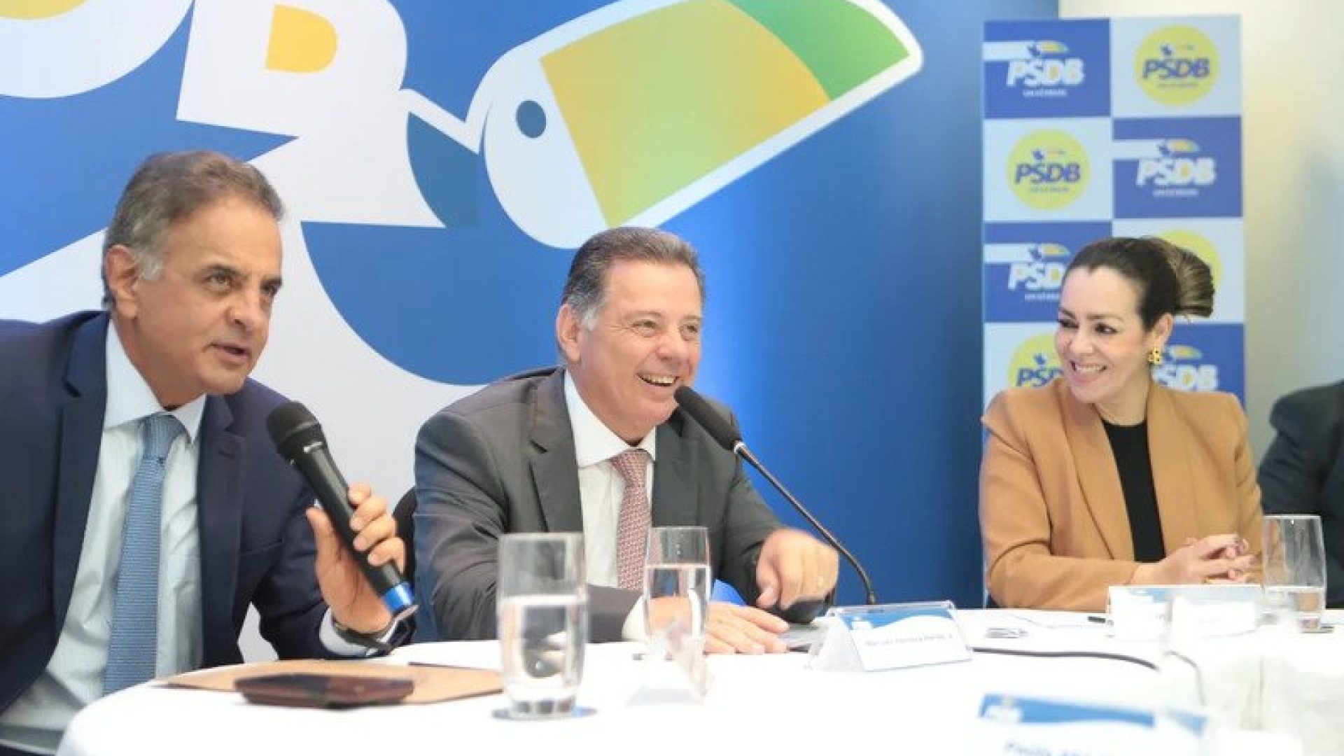 psdb-aprova-fusao-podemos