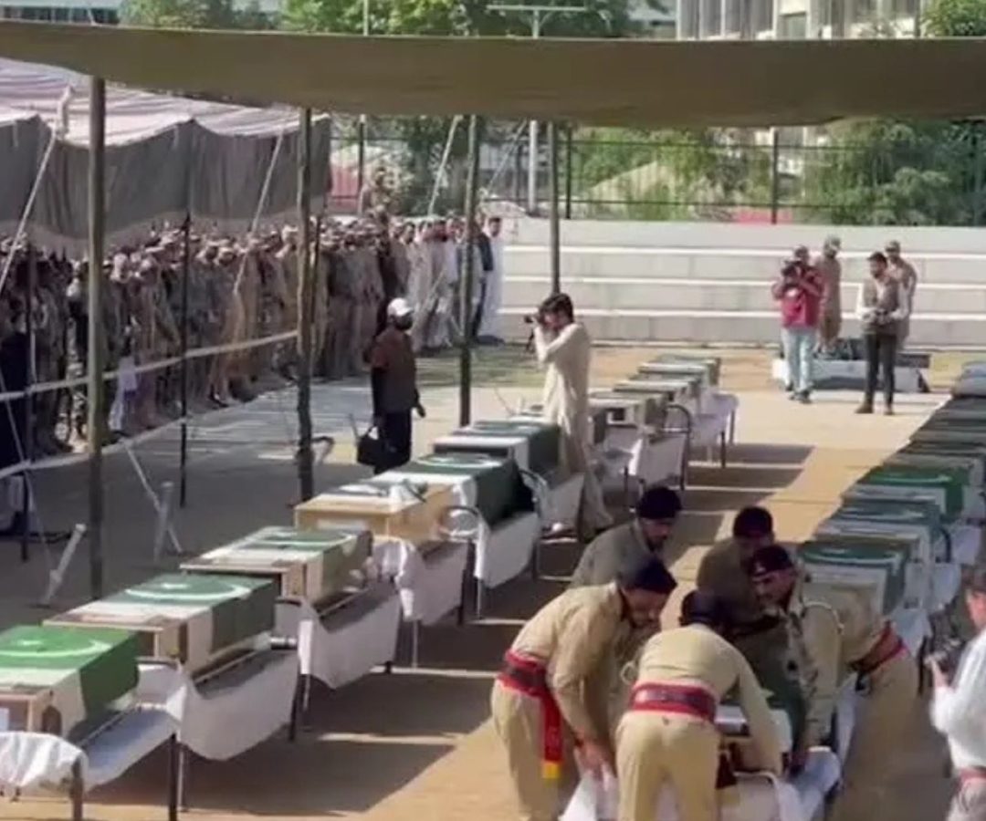 queda de helicóptero militar